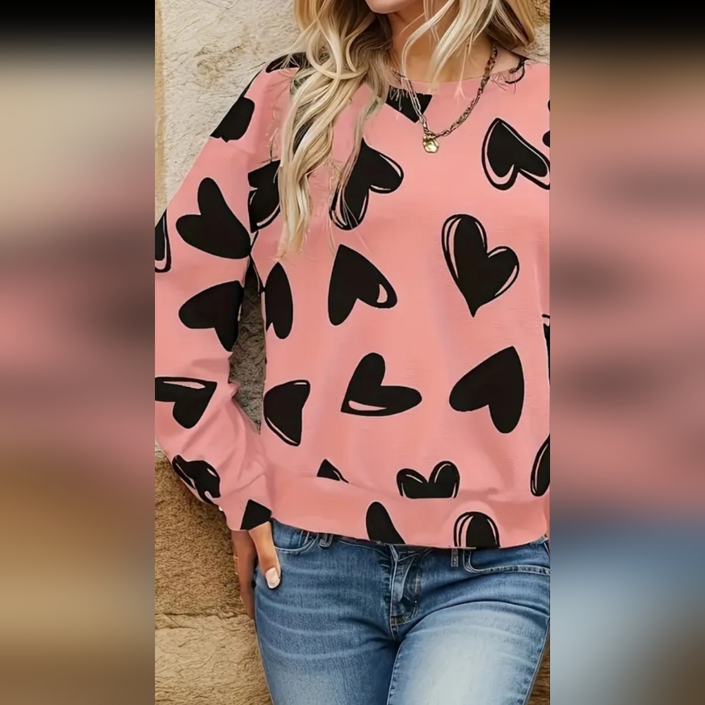 ❤️ Hearts Shirt (NEW) - Picture 2 of 8